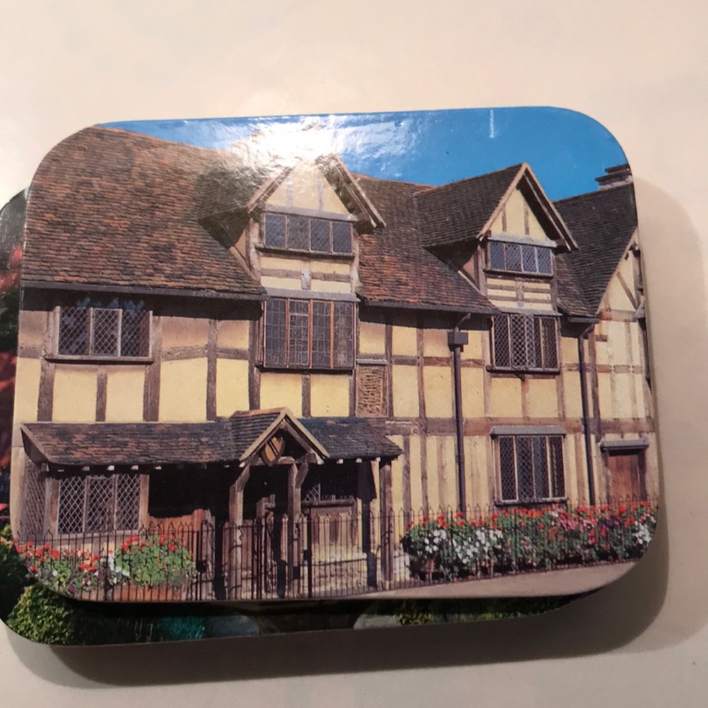 Vintage Coasters. Souvenirs of Britain